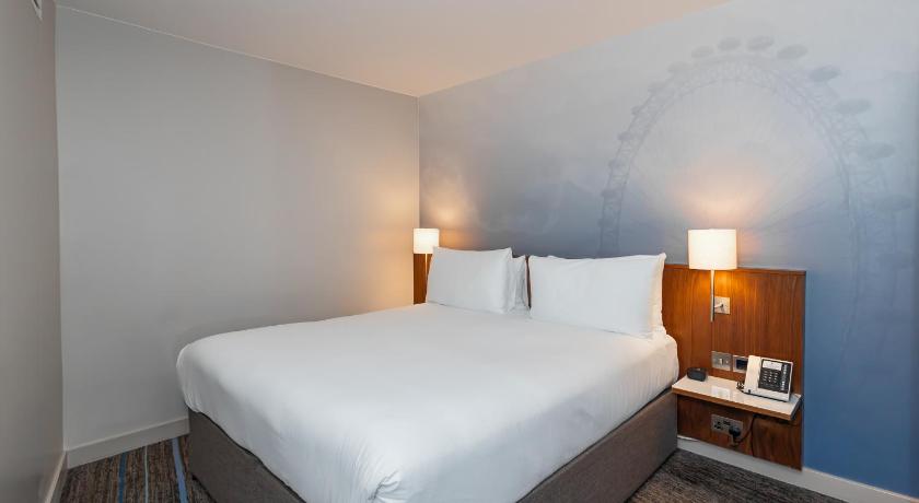 Image of King Atrium Suite 8