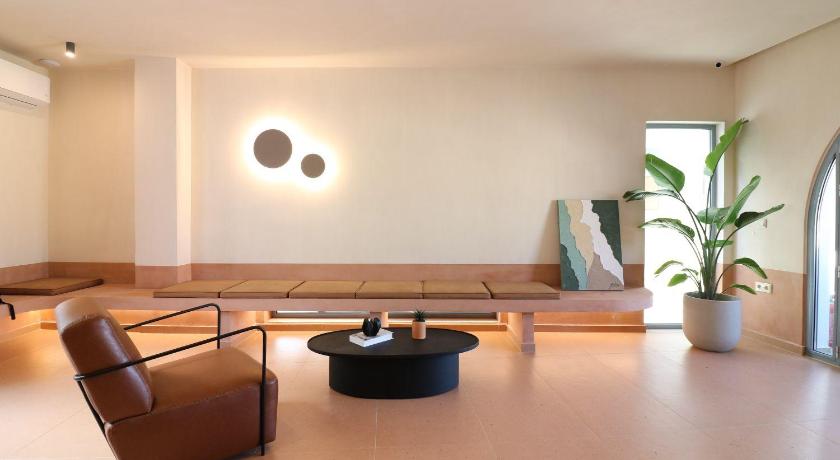 Philoxenia Apartments - image 33
