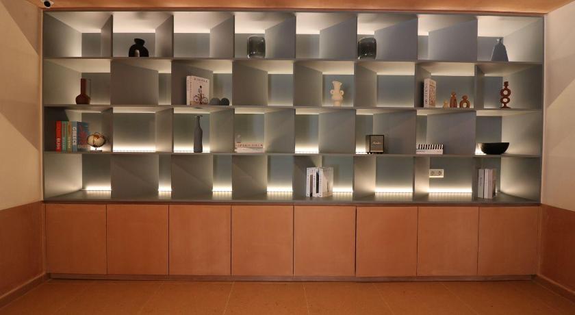 Philoxenia Apartments - image 45