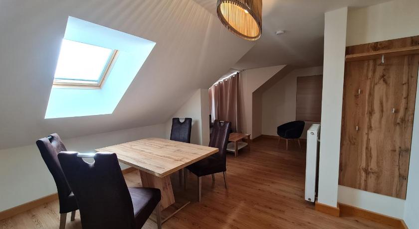 Image of One-Bedroom Apartment 5