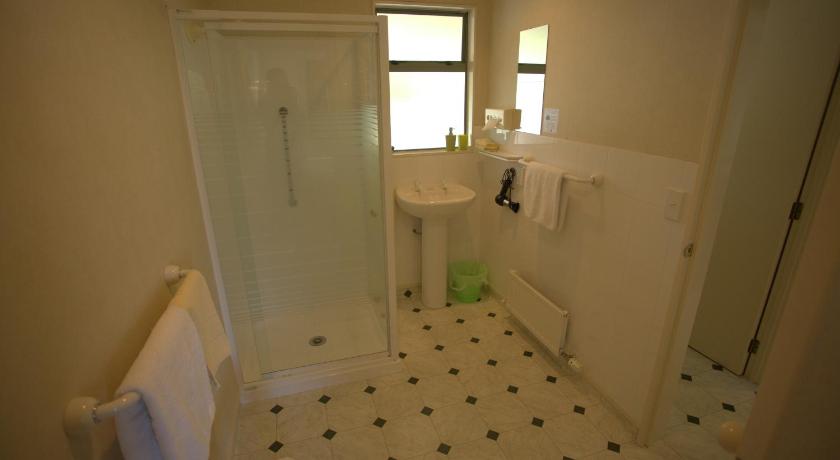 Catlins Area Motel photo
