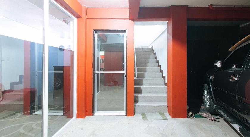 RedDoorz near Pasay Rotonda – Manila, Metro Manila, ME