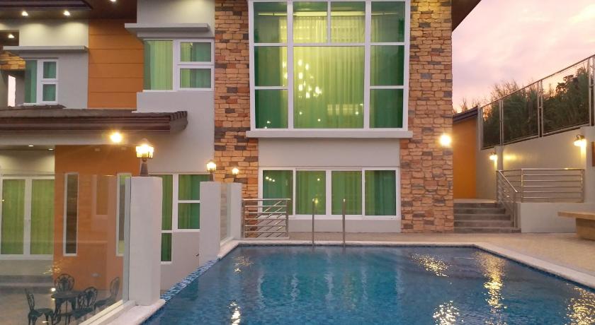 Image of Private Villa with Swimming Pool 3