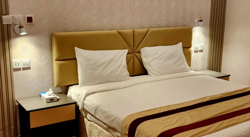 Image of 2 Bedroom Apartment 4