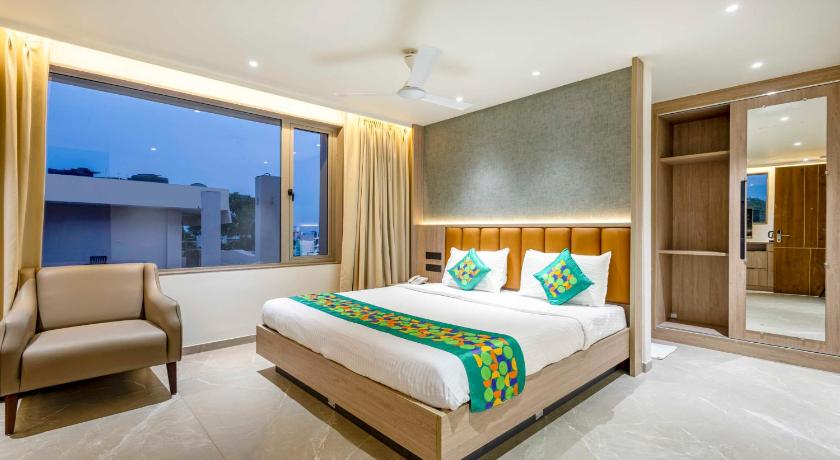 Treebo Premium Lalitha RK Beach - image 2