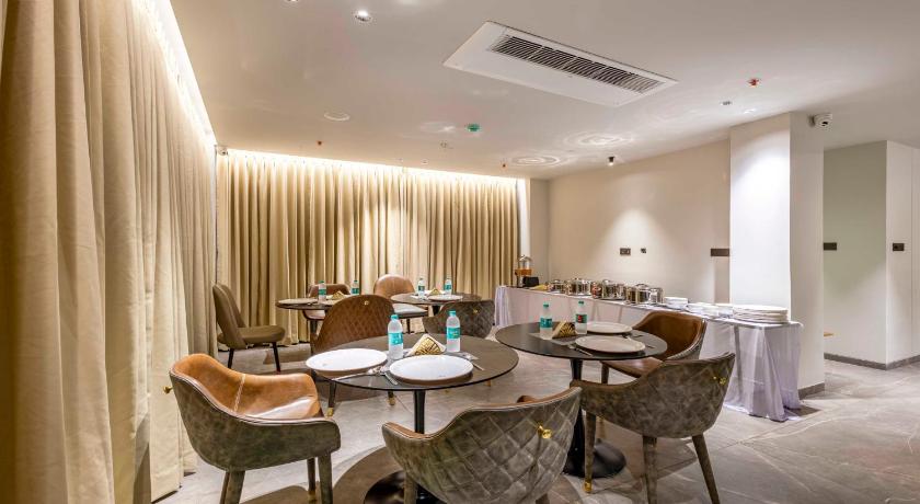 Treebo Premium Lalitha RK Beach - image 13