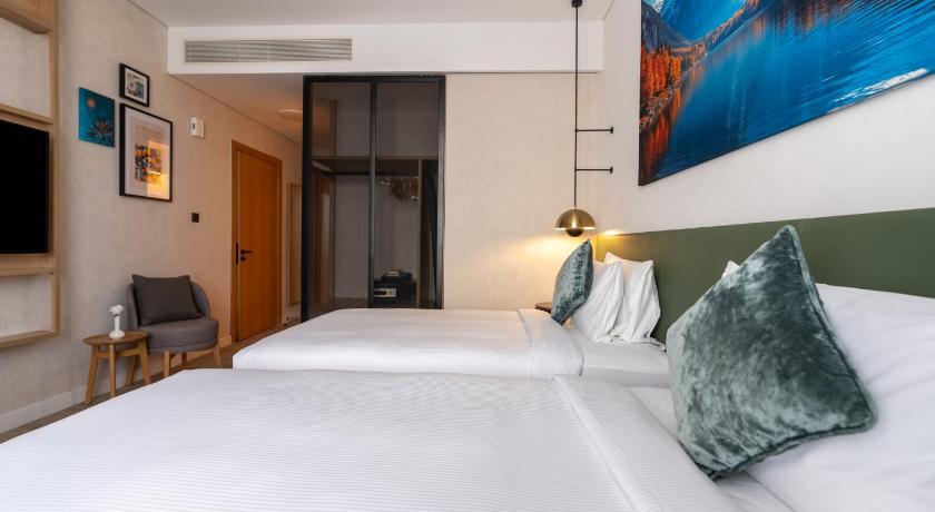 Image of Deluxe Twin Room 2