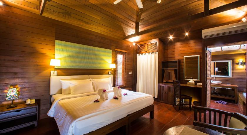 Image of Deluxe Room 6