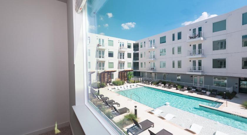오스틴 (TX) Luxury Townhouse-Style Apartment 4성급 숙소 외관
