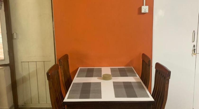 Lilen's Homestay-Entire Apartment with Private Bathroom and Kitchen — Kathmandu (5)