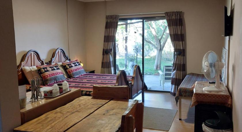 Image of Economy Twin Room 0