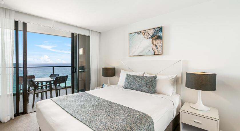 Image of One-Bedroom Apartment With Ocean View 14