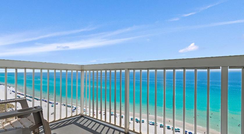 Image of Two-Bedroom Deluxe Apartment with Ocean View 1