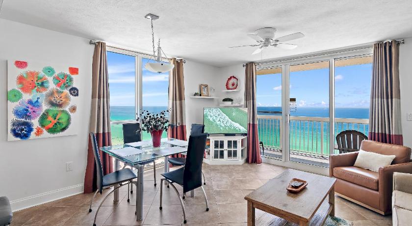 Image of Two-Bedroom Deluxe Apartment with Ocean View 0