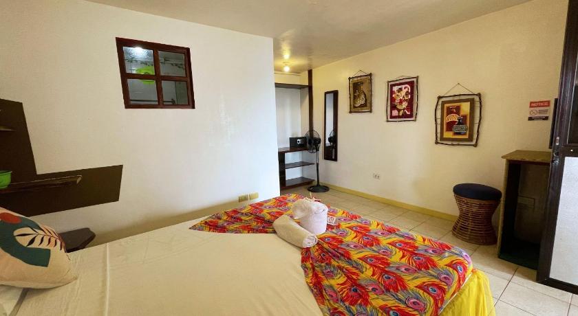 Image of Standard Room 8