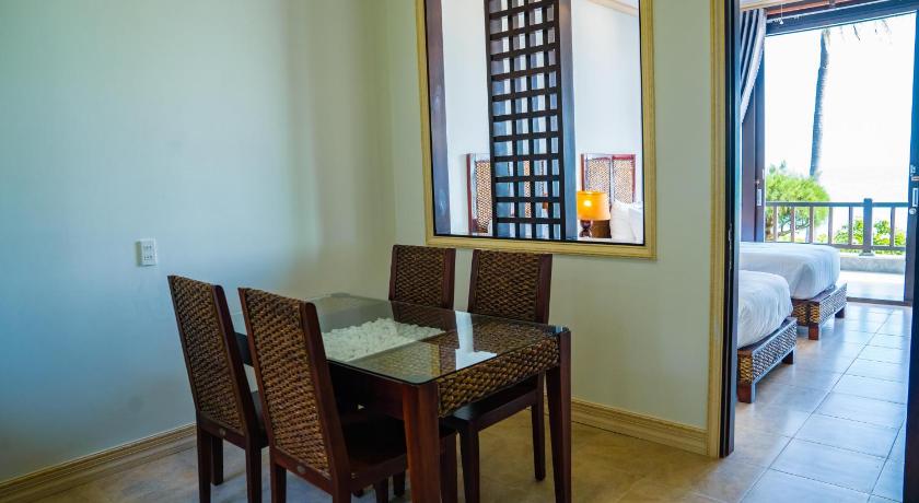 Immagine di Villa - Vista Mare (Villa - Sea View) 14