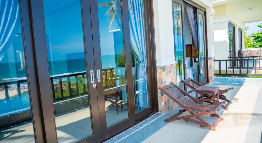 Immagine di Villa - Vista Mare (Villa - Sea View) 8