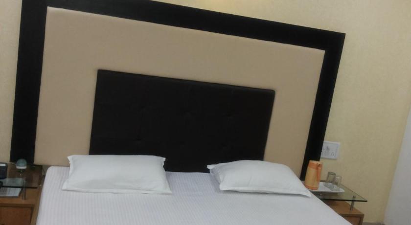 Hotel The Sutrupti Unit Iv Chhaya Complex Bhubaneshwar - 
