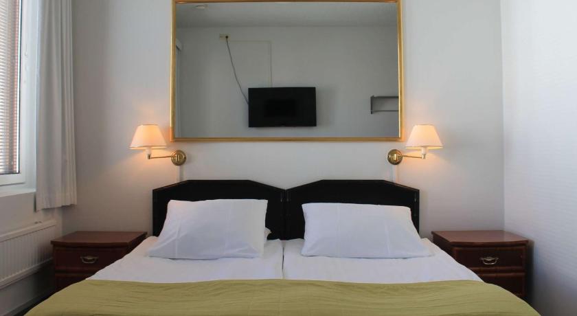 Image of 1 King Bed, Sauna, Nonsmoking 14
