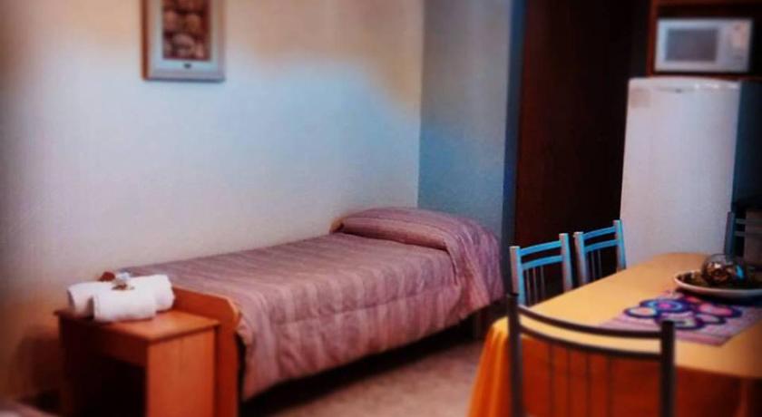Image of Apartment (4 Adults) 2