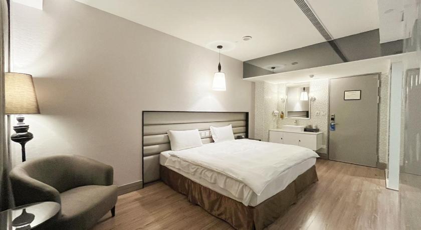 Image of Business Double Room 3