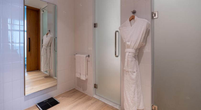 Image of Deluxe Family Suite 4