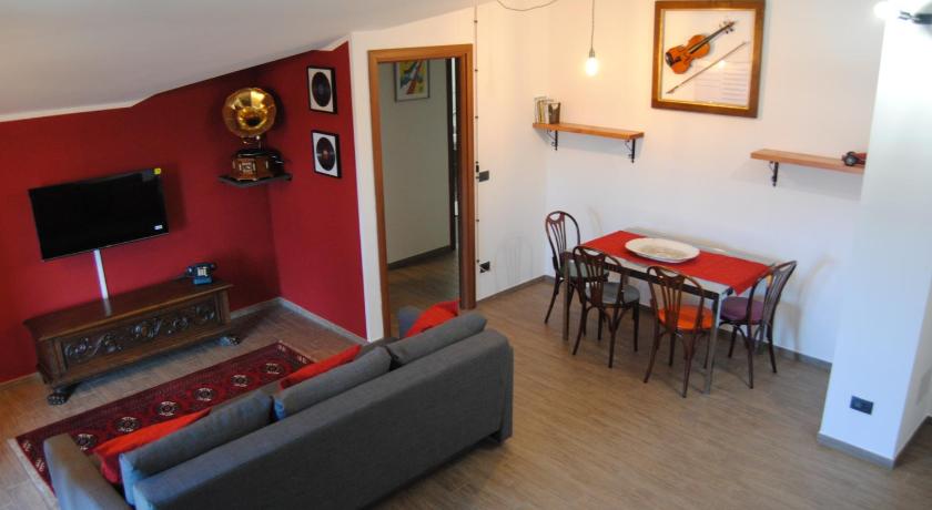 Vintage Apartment