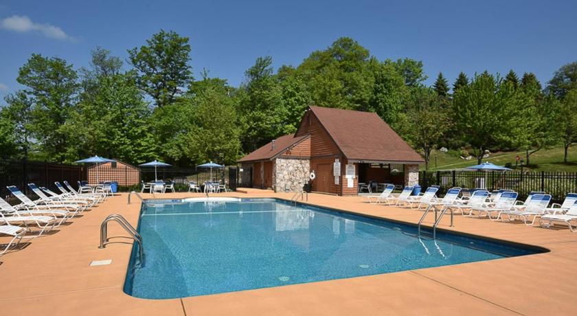 챔피언 Seven Springs Resort 1BR condo, shuttle to slopes! condo 3성급 숙소 로비