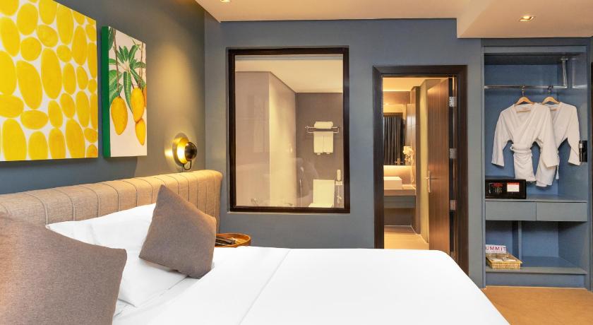 Image of Mango Suite 8