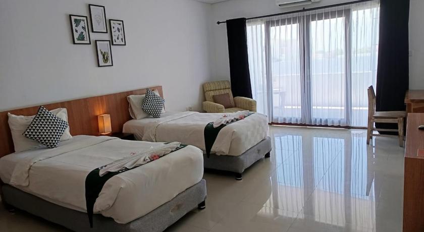 Image of Deluxe Rooftop Double-Twin Room 15