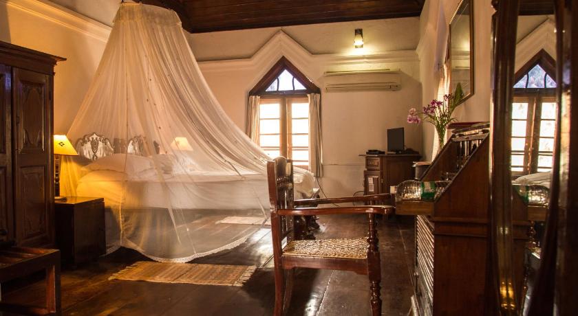 Image of Deluxe Room 6