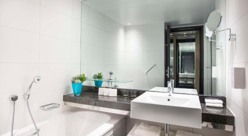 Image of Superior Double 2