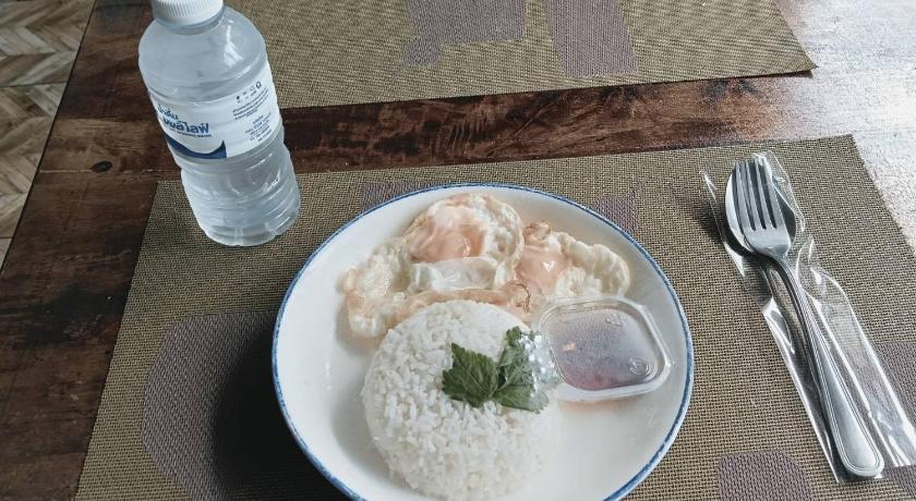 孔敬 คาเฟ่ เดอ แจ่วบอง รูมแอนด์เซอร์วิส 3星级 酒店 泳池