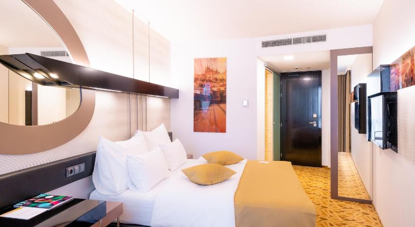 Image of Classic Double or Twin Room 7