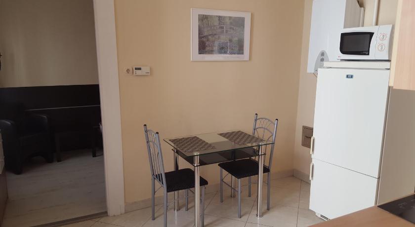 Boomerang Hostel and Apartments - image 15