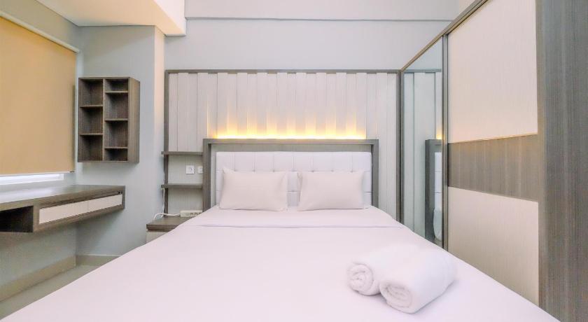 Tampilan Modern Look Studio LRT City Sentul - Royal Sentul Park Apartment By Travelio