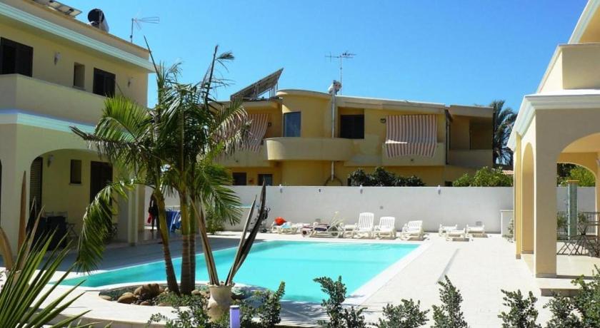 Oasi Tortuga Residence Appartamento 1 con piscina e barbecue h 24