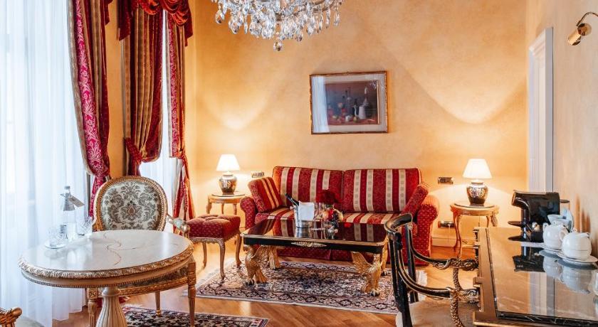 Image of Royal Suite 3