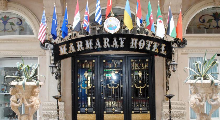 Blue Marmaray Hotel photo