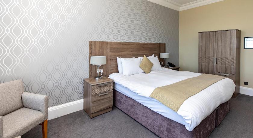 Image of Double or Twin Room with Sea View 0