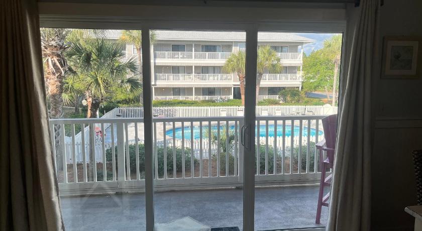 Beachwood Villas 10E