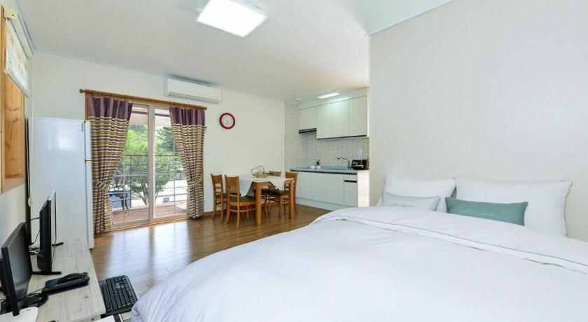 Hwacheon-gun hwaceontomatopensyeon 2-Star Guesthouse suite