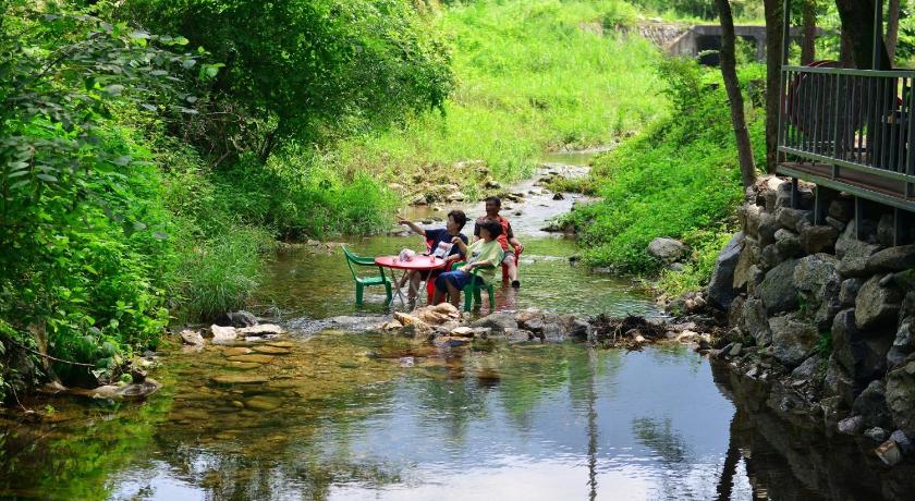 Gapyeong Bongmisan Gyegok Yedang Pension 2-Star Guesthouse suite