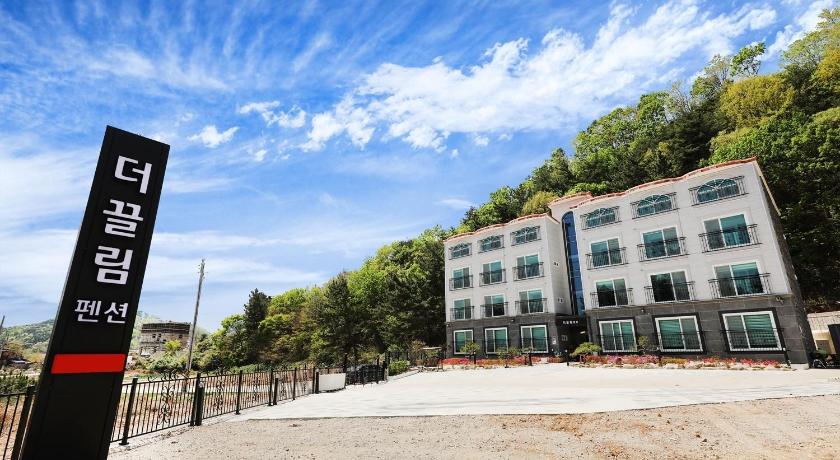 三陟 Samcheok the attraction pension 4星级 酒店 大堂