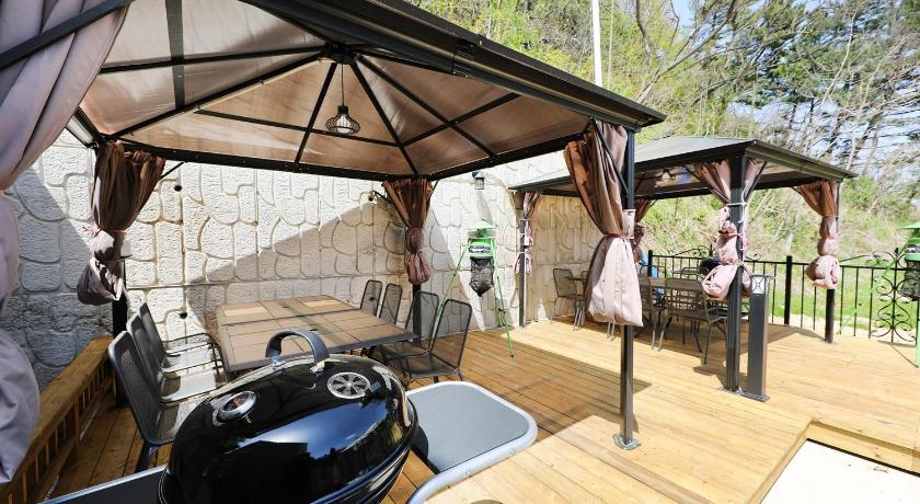 三陟 Samcheok the attraction pension 4星级 酒店 大堂