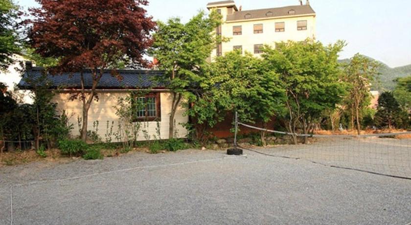 加平 Gapyeong Docu House Pension 2星级 民宿 泳池