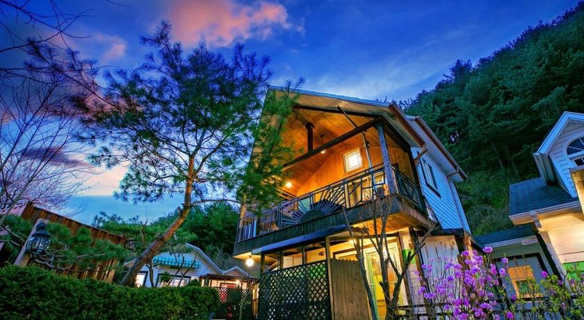 Gapyeong Gapyeong Attirance Pension 2-Star Guesthouse lobby