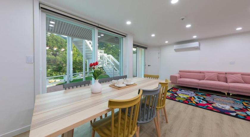 江陵 Gangneung Chunja Yeoinsook 3つ星 ゲストハウス 外観