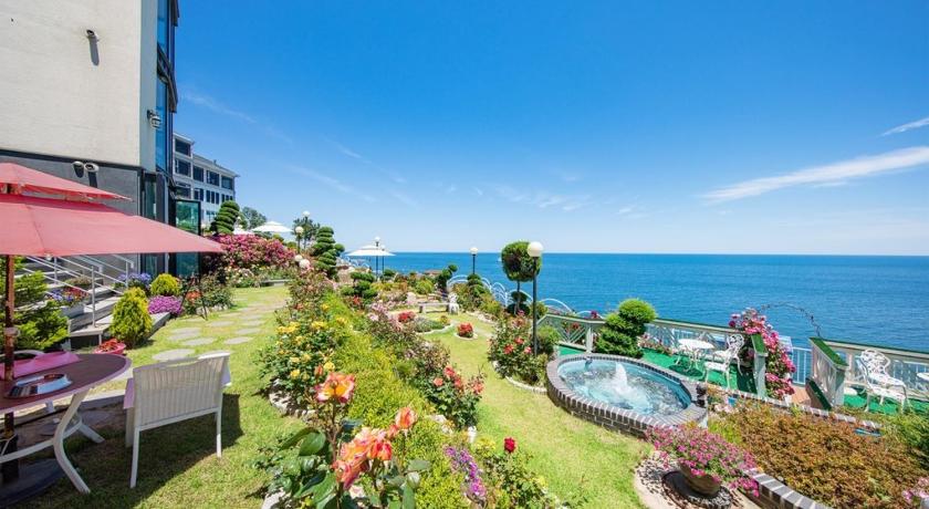 三陟 Samcheok CNBLUE Pension 3星级 酒店 泳池