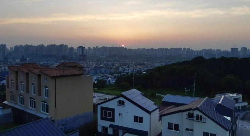 坡州 Paju Sunrise Village Pension 3星级 民宿 大堂
